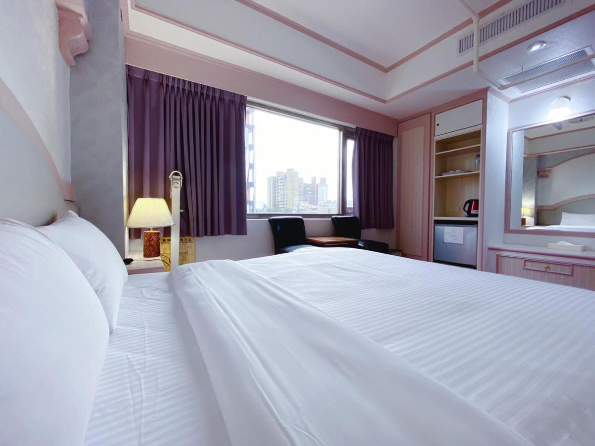 Chrysler Hotel Taipei Dış mekan fotoğraf
