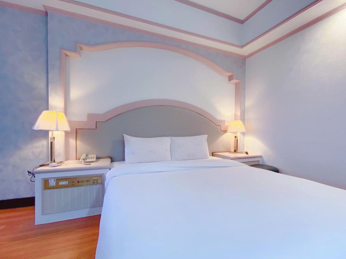 Chrysler Hotel Taipei Dış mekan fotoğraf